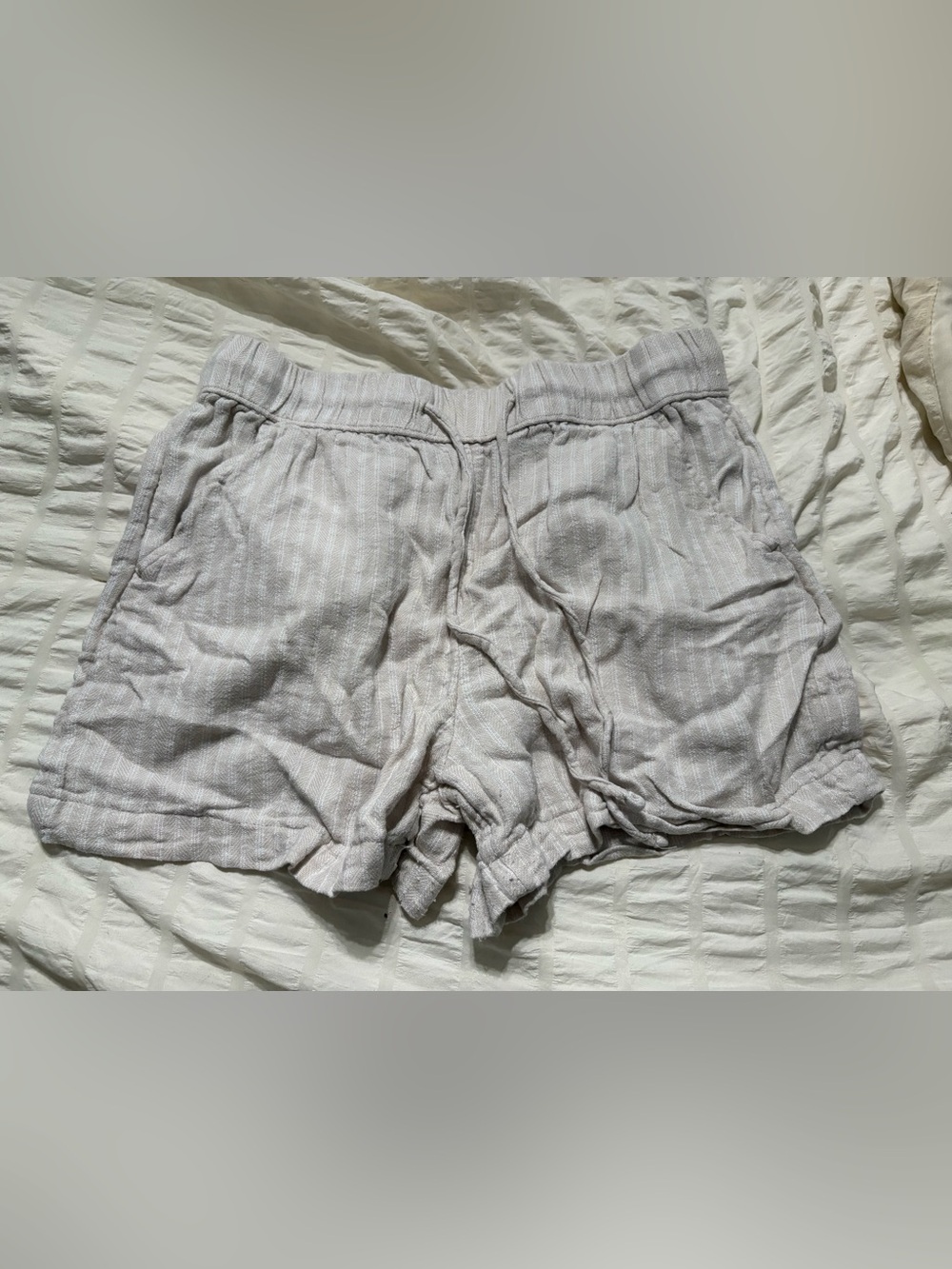 Time and Tru Light Gray Striped Lounge Shorts